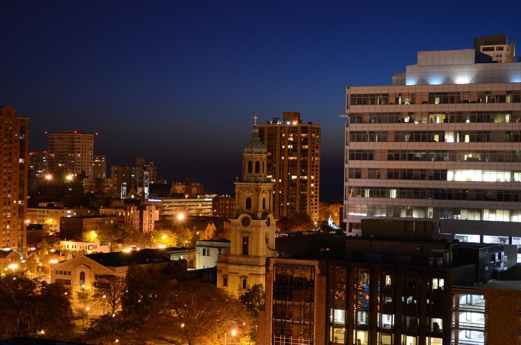 Отель Milwaukee Athletic Club Экстерьер фото