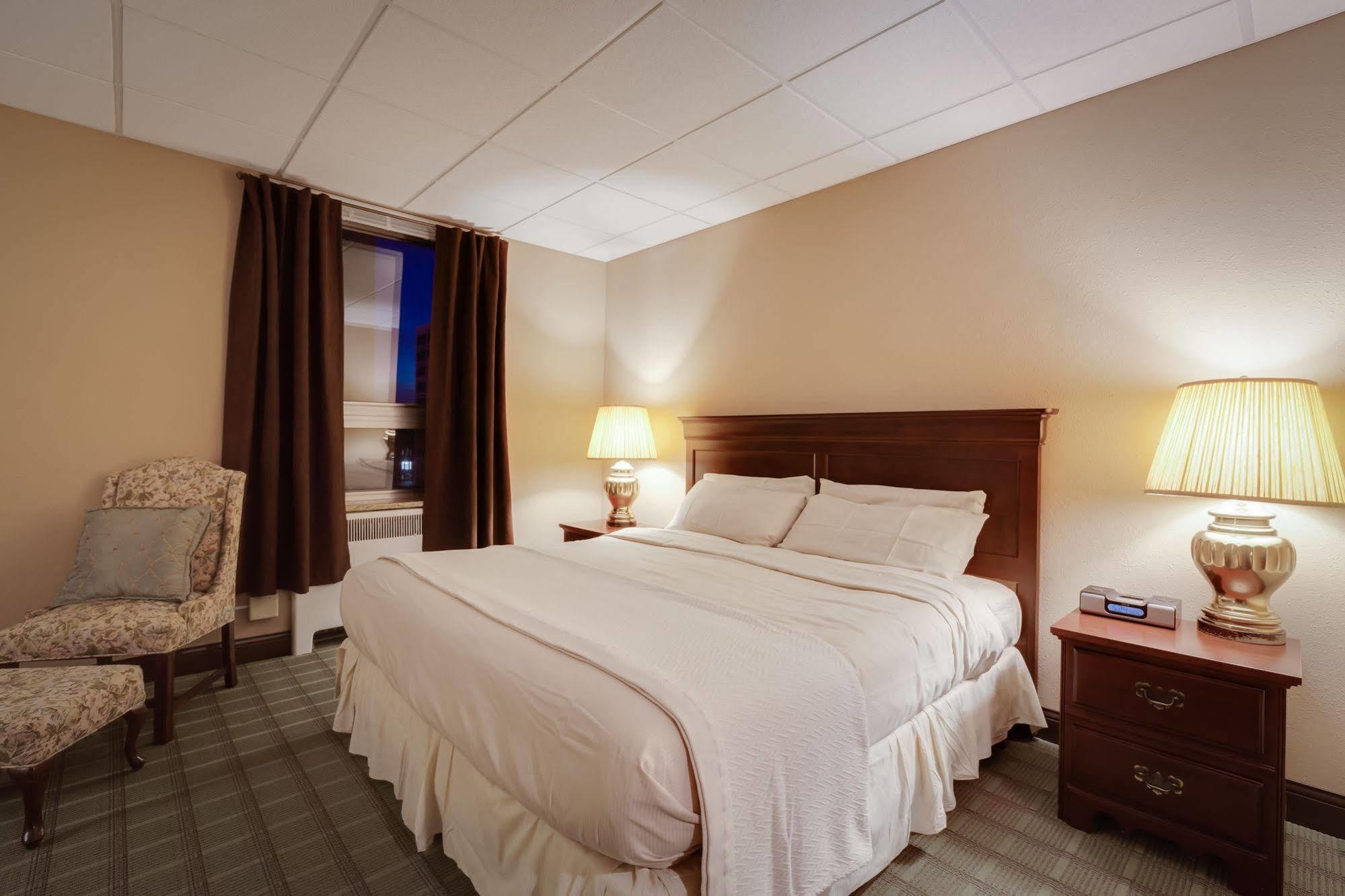 Отель Milwaukee Athletic Club Экстерьер фото